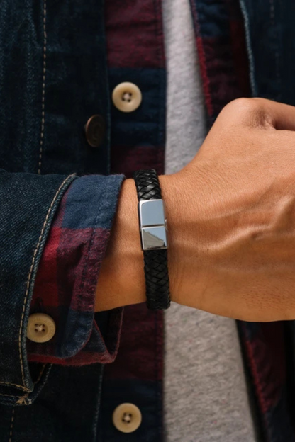 MODERNO Genuine Leather Bracelet