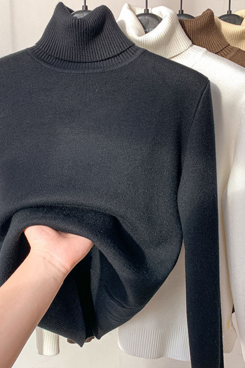 Women's Elegant Thick Turtleneck Winter Sweater