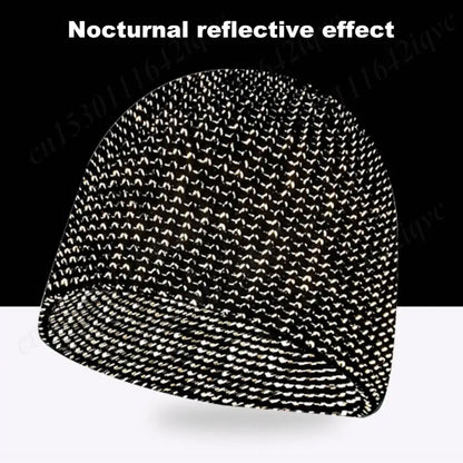 Unisex Reflective Knit Beanie – Glow-in-the-Dark Warm Hat for Night Safety