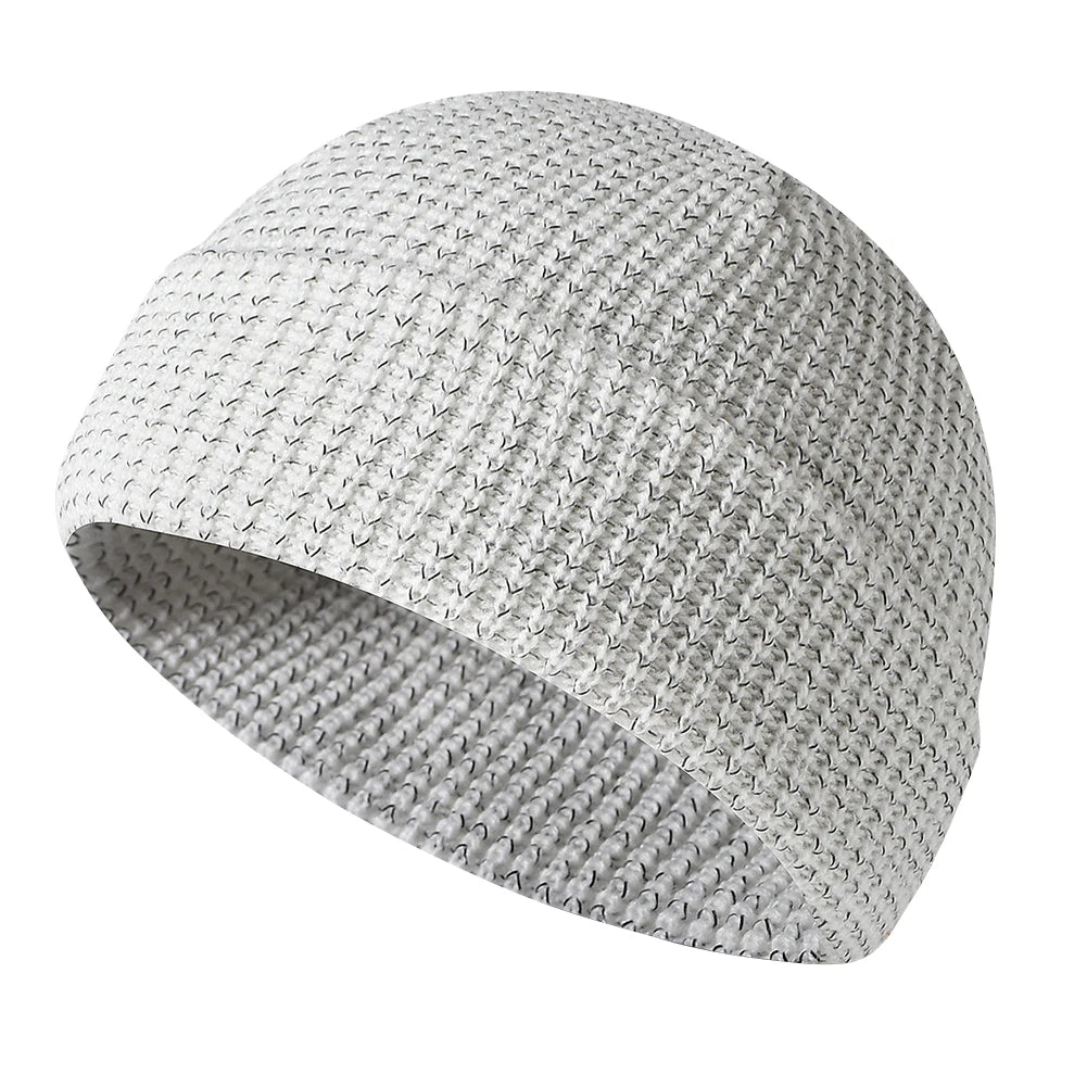 Unisex Reflective Knit Beanie – Glow-in-the-Dark Warm Hat for Night Safety
