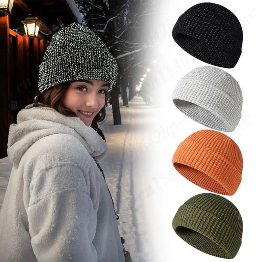 Unisex Reflective Knit Beanie – Glow-in-the-Dark Warm Hat for Night Safety