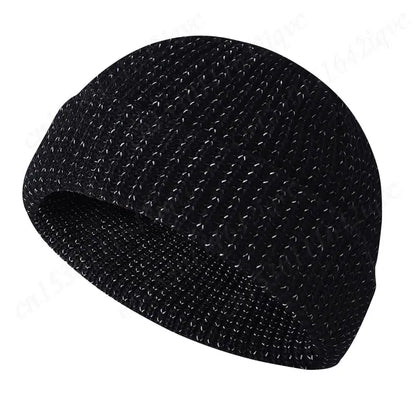 Unisex Reflective Knit Beanie – Glow-in-the-Dark Warm Hat for Night Safety